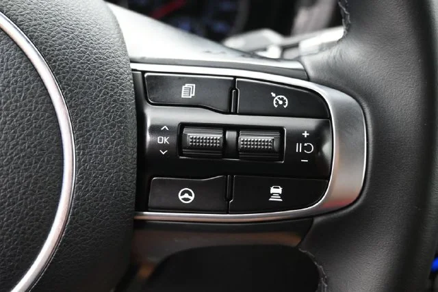 Used 2022 Gray Kia GT-Line image 17