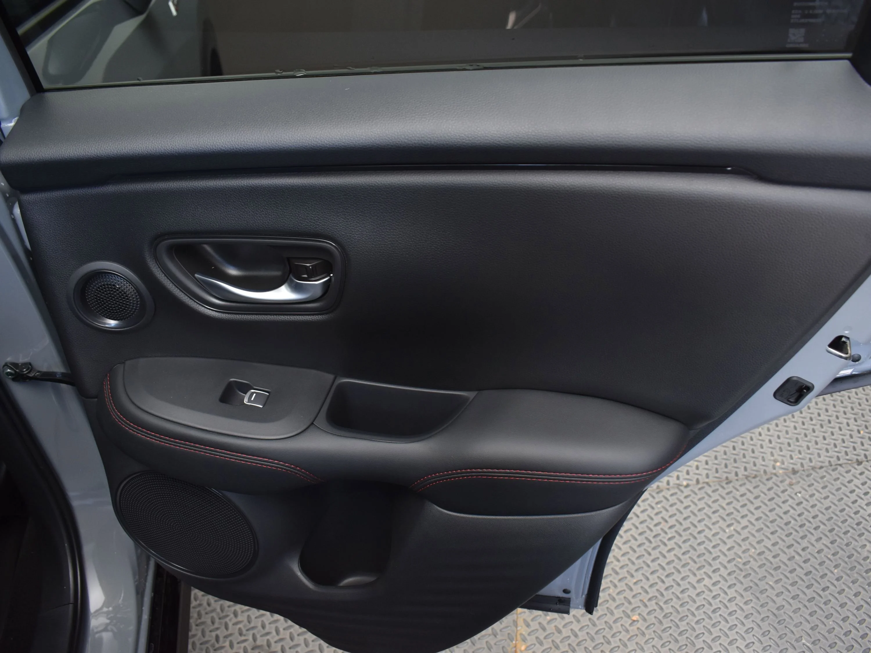 New 2025 Urban Gray Pearl Acura w/A-Spec Advance Package image 26