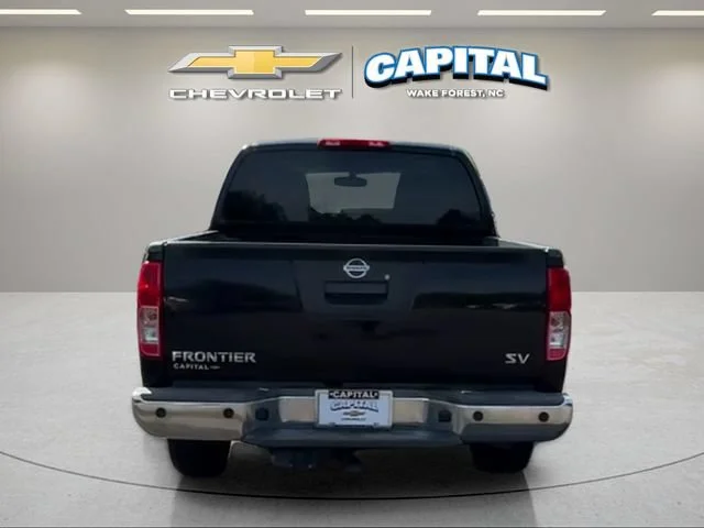 Used 2013 Black Nissan SV image 4