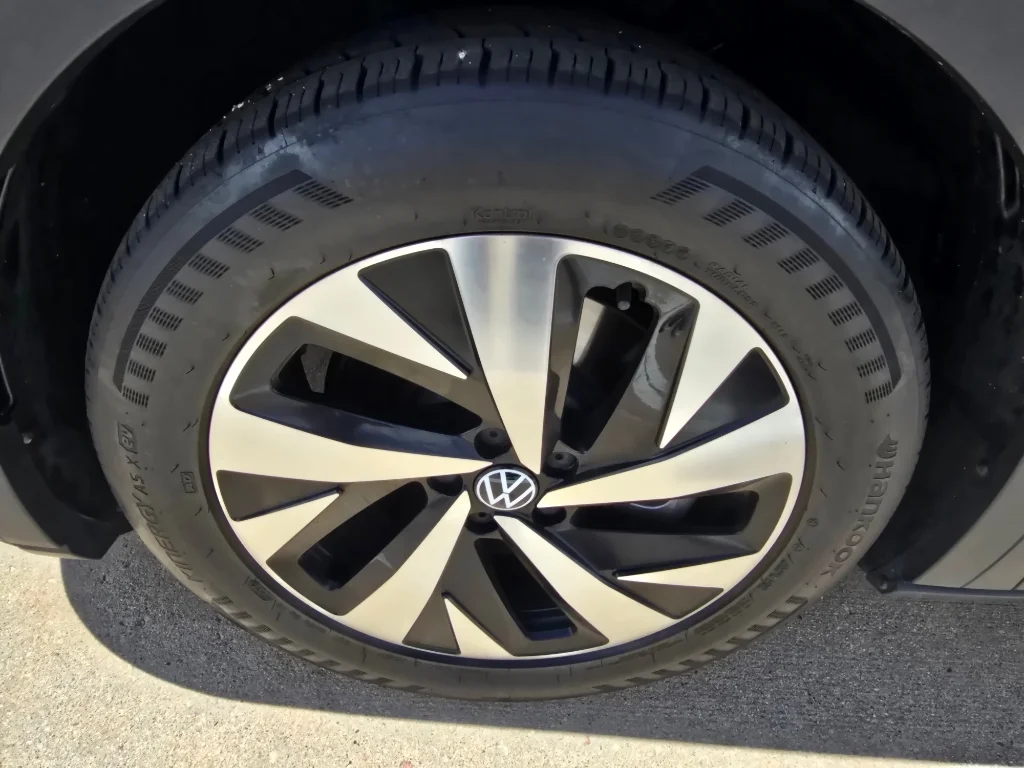 Used 2024 Deep Black Pearl Volkswagen Standard image 10