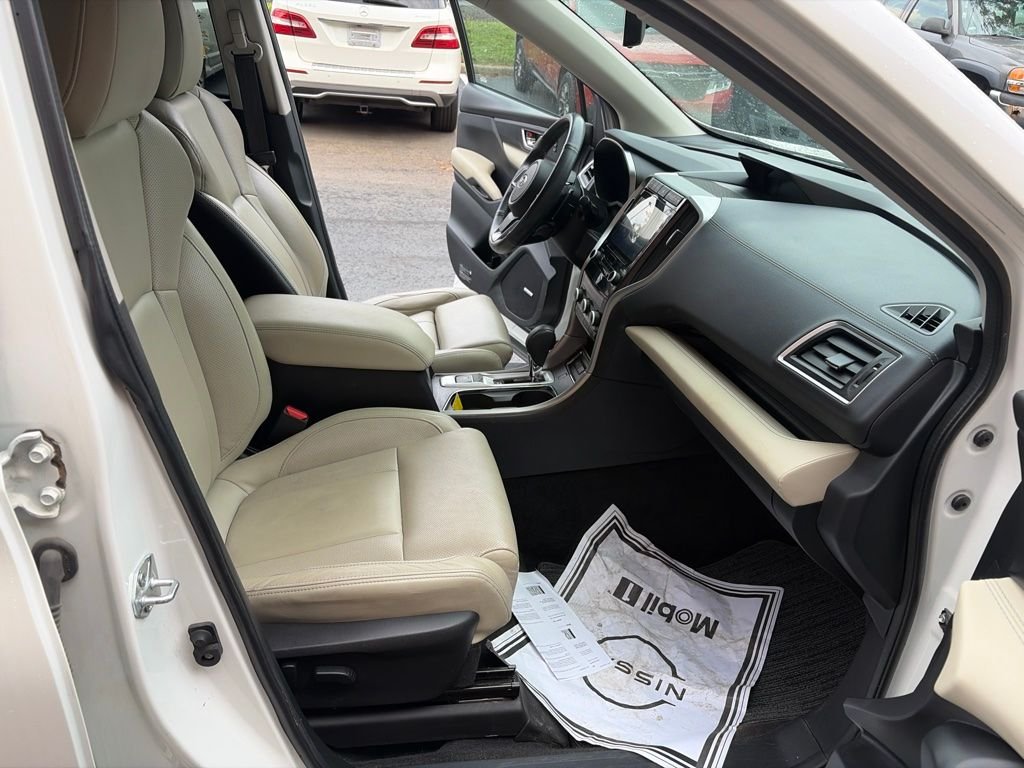 Used 2022 Crystal White Pearl Subaru Limited image 26
