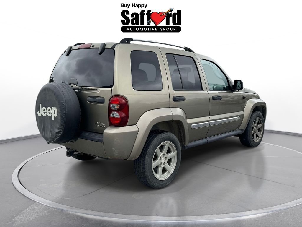 Used 2005 Beige Jeep Limited image 9