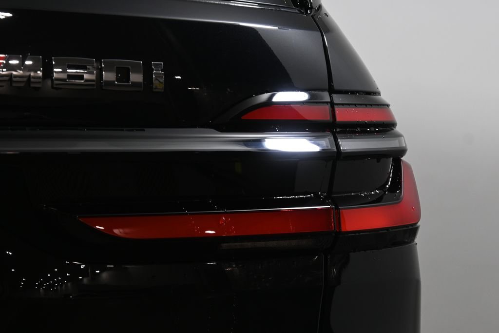 New 2027 Black Sapphire Metallic BMW M60i image 13