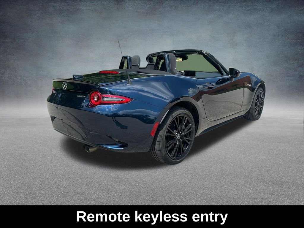 Used 2025 Blue Mazda Club image 6