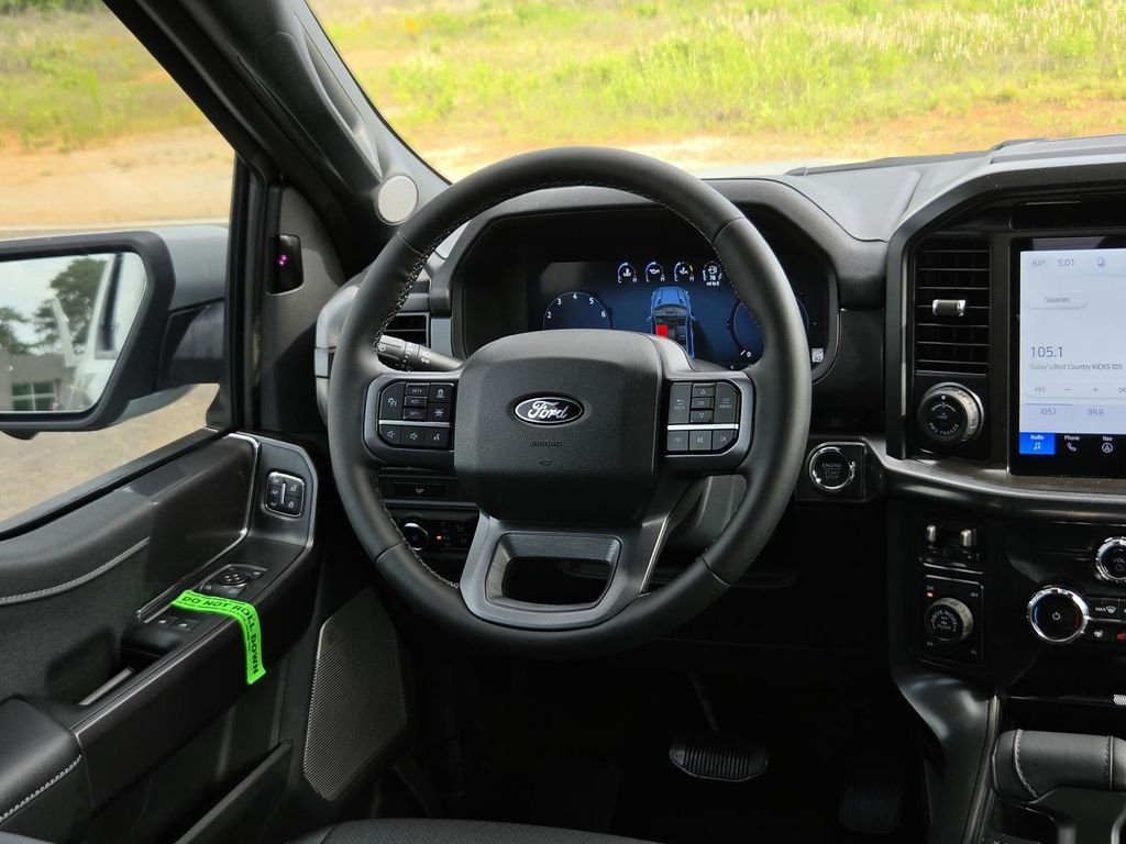 New 2026 Avalanche Ford Lariat® image 18