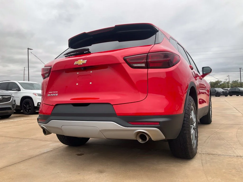 Used 2023 Red Chevrolet LT image 36