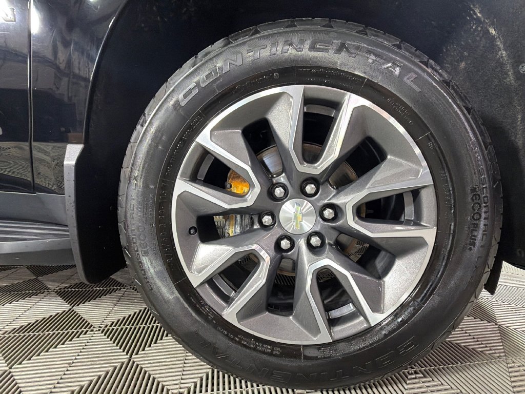Used 2021 BLACK Chevrolet LT image 38
