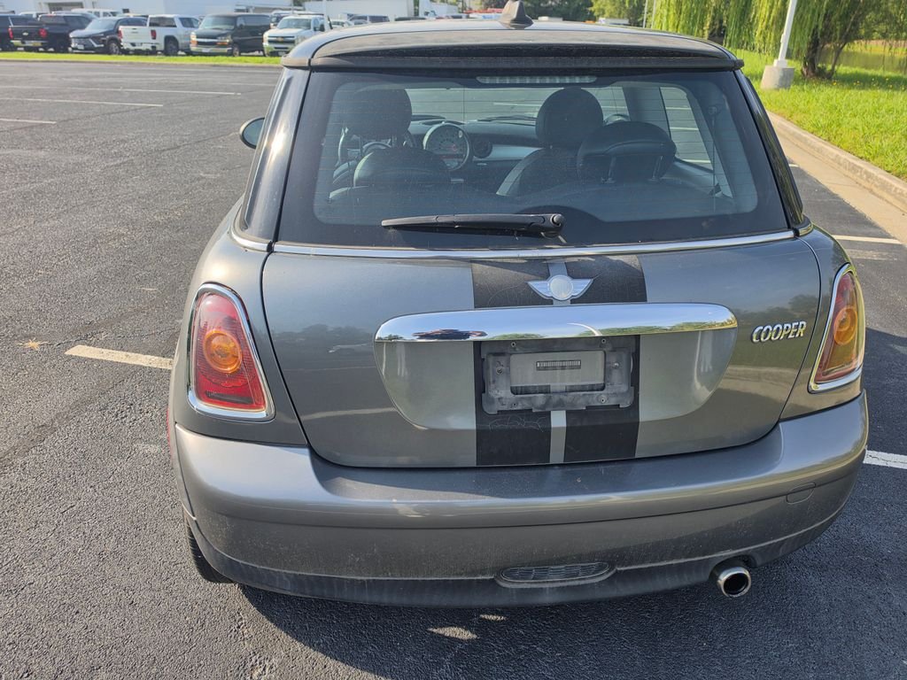 Used 2010 Silver MINI Base image 7