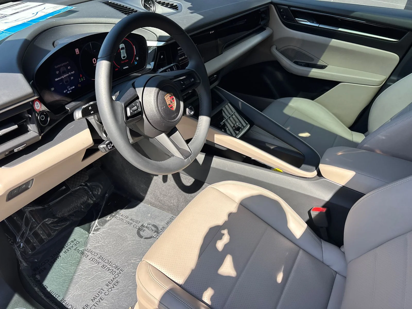 Used 2025 Black Porsche  image 3