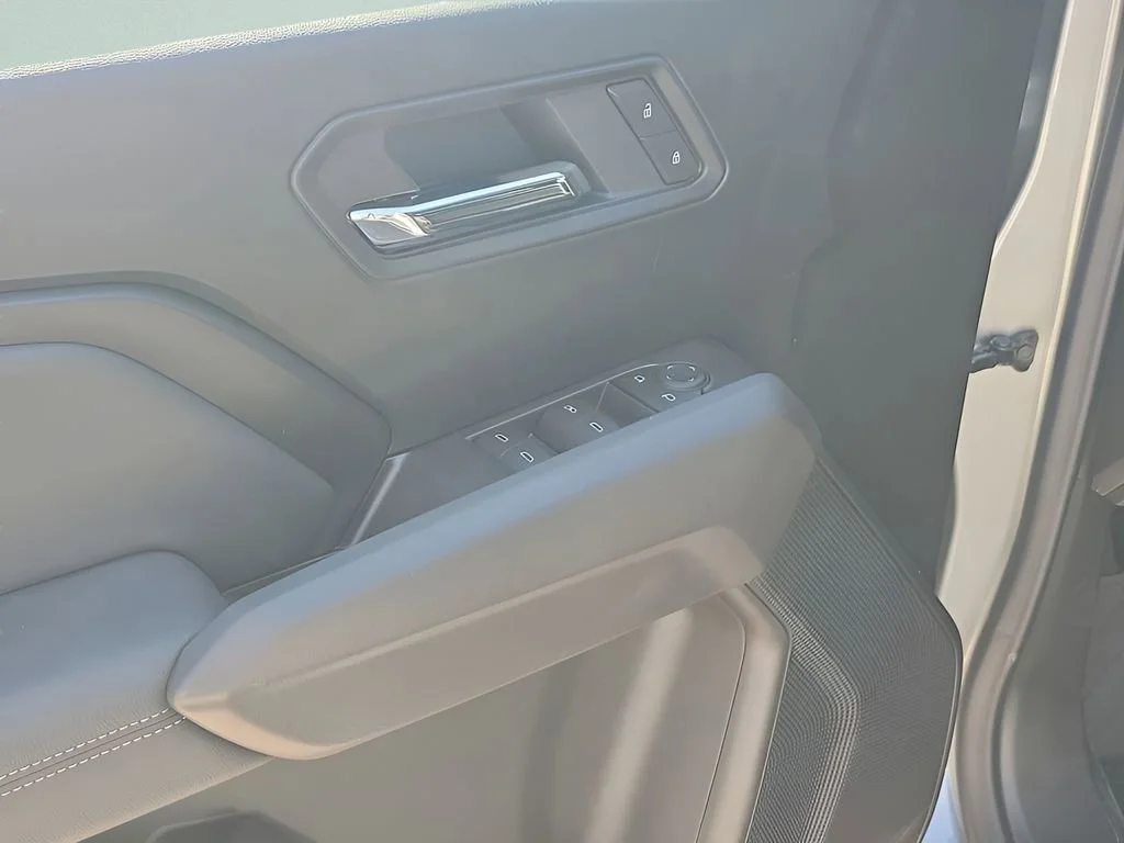 New 2026 Sterling Metallic GMC Elevation image 47