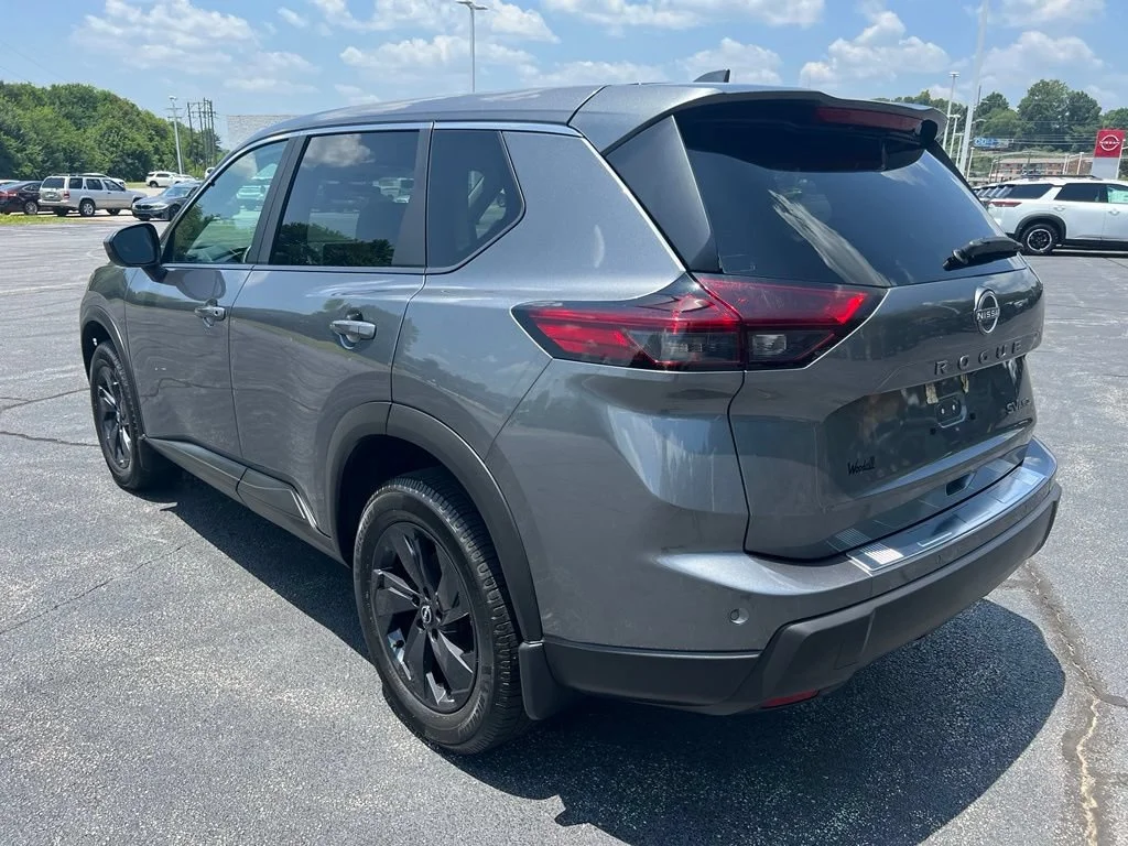 Used 2024 Gun Metallic Nissan SV image 6