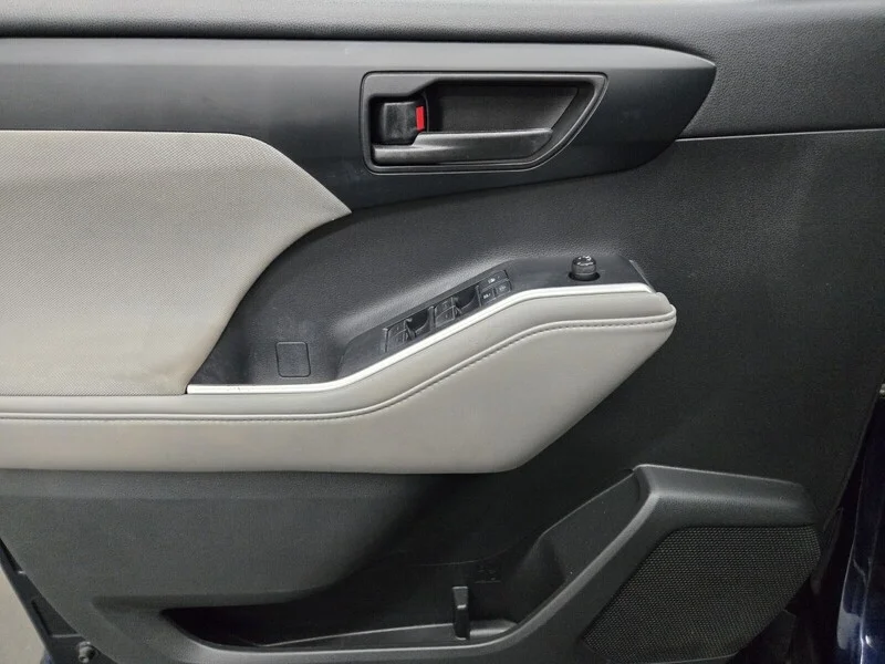Used 2020 BLUEPRINT Toyota L image 15