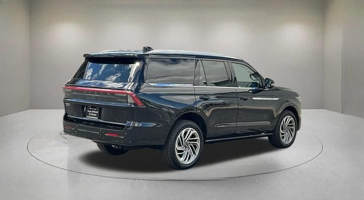 New 2026 Black Lincoln Reserve image 5