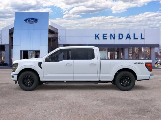 New 2026 Oxford White Ford XLT image 3