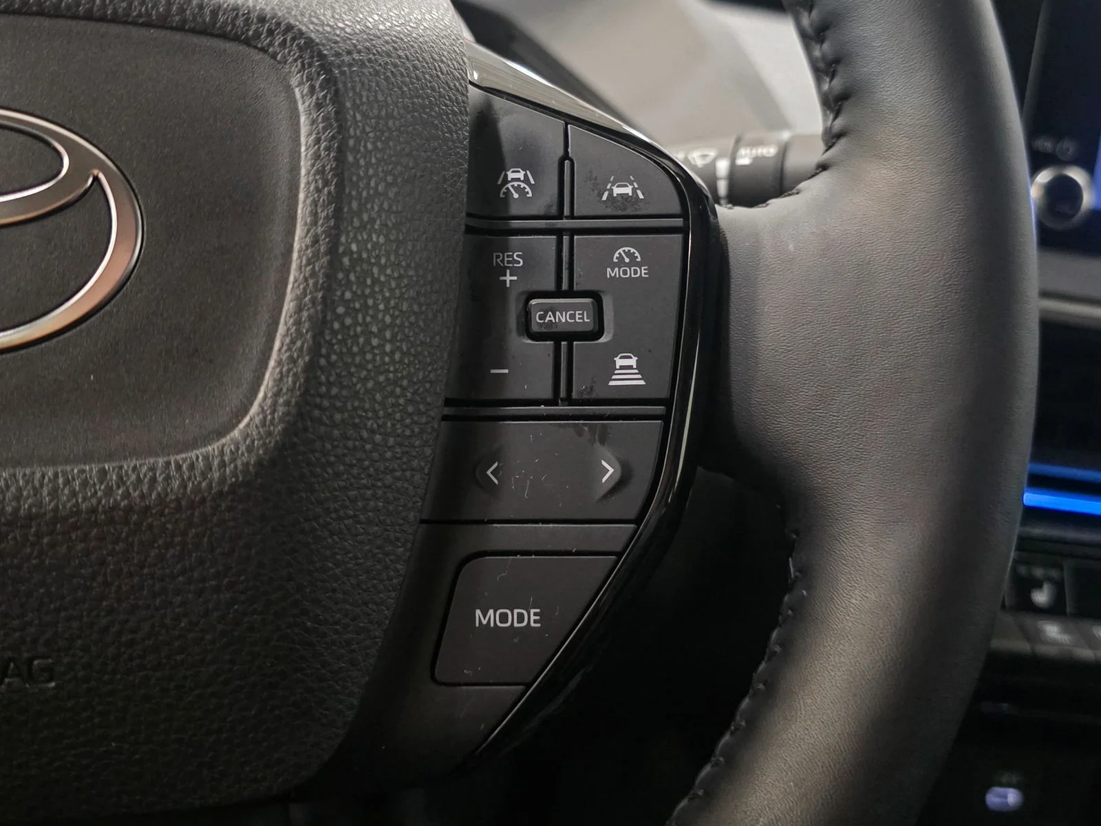 Used 2025 Gray Toyota XLE image 38