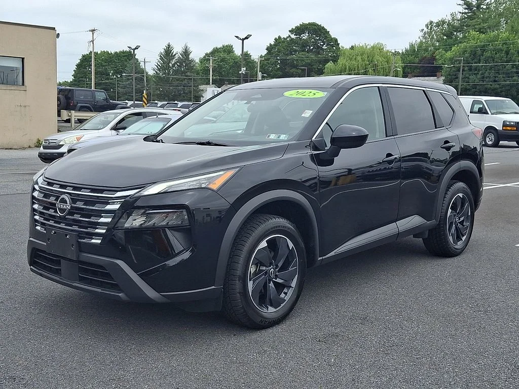 Used 2025 Black Nissan SV image 3