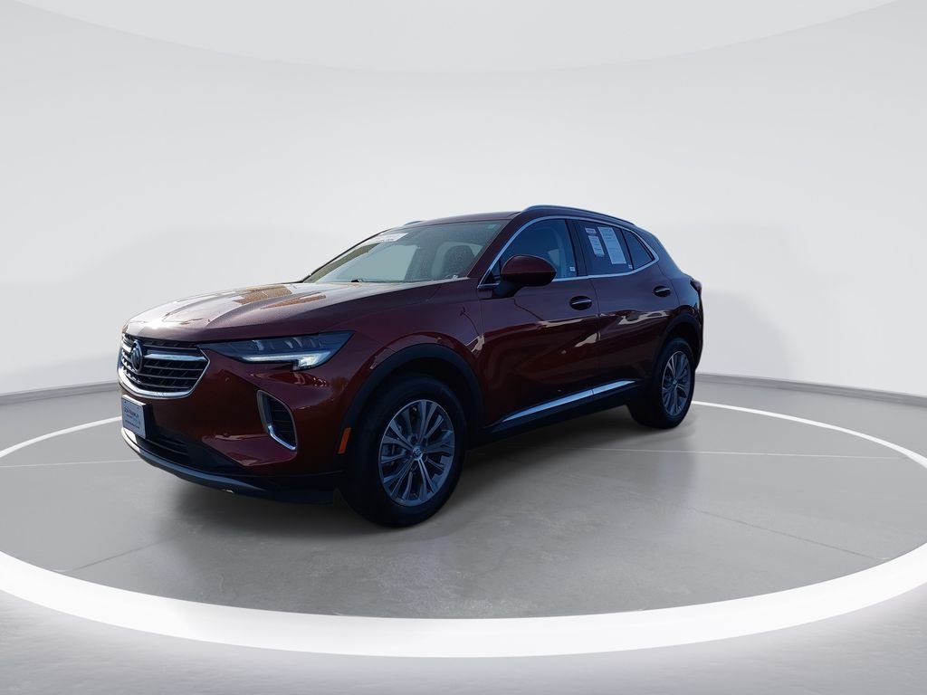 Used 2022 Red Buick Preferred image 4