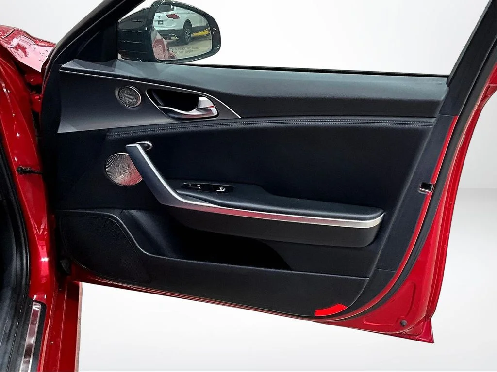 Used 2018 Red Kia GT2 image 23