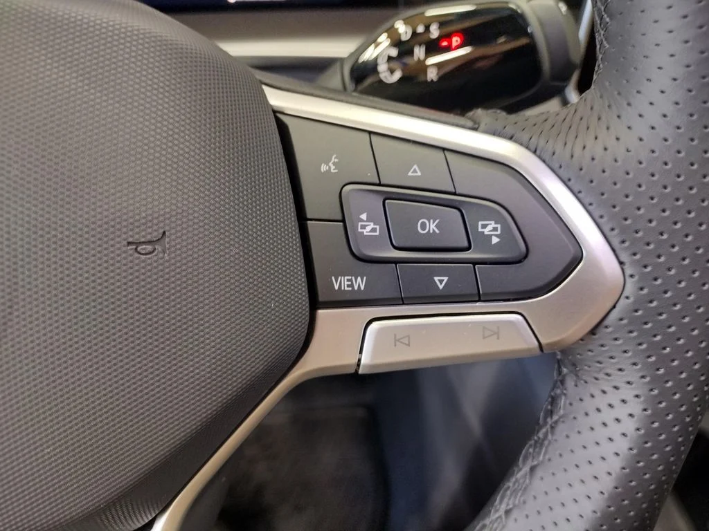 New 2026 Beige Volkswagen 2.0T SE R-Line Black image 27