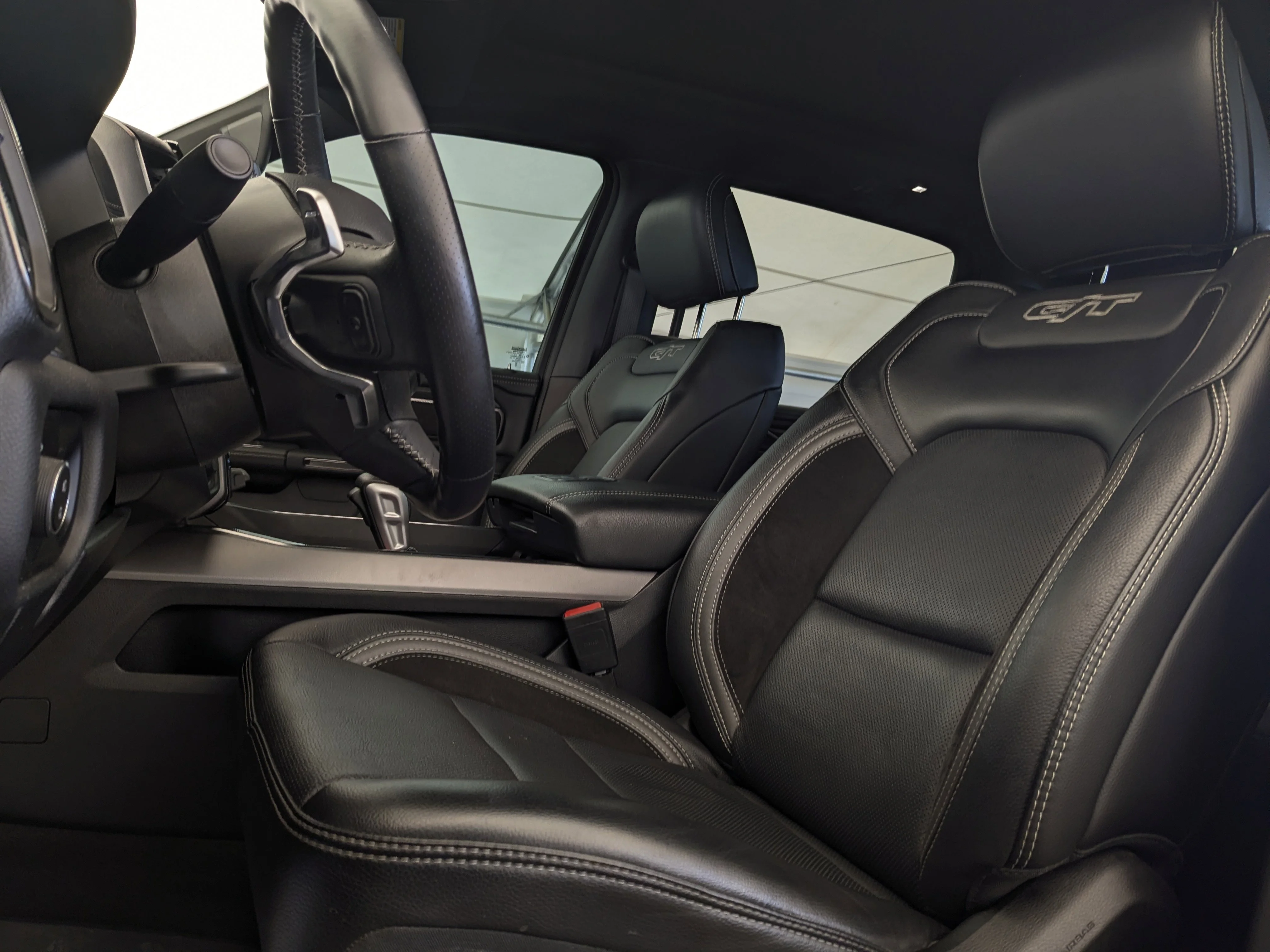 Used 2024 Black RAM Rebel - GT Pkg - Rebel Level II - Dual Pane Sunroof - Night Edition - LOADED TRUCK image 15