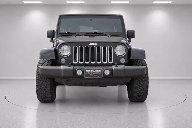 Used 2018 Black Jeep Unlimited Sahara image 8