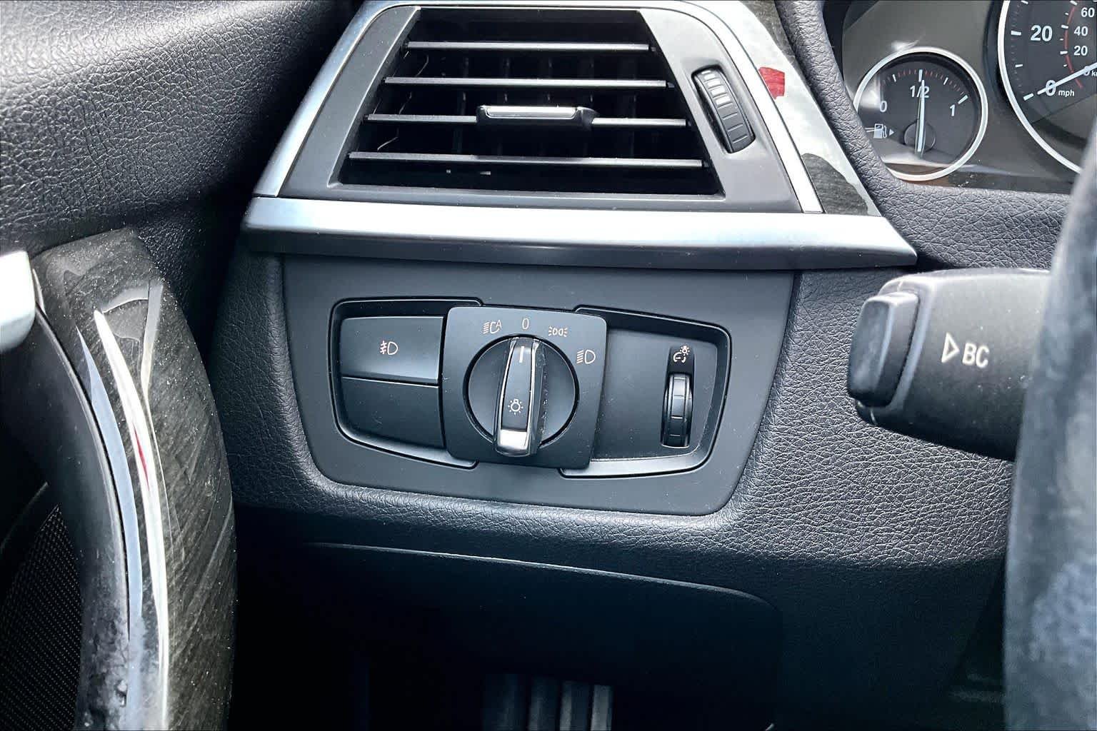 Used 2016 SILVER/EBONY BMW 328i image 36