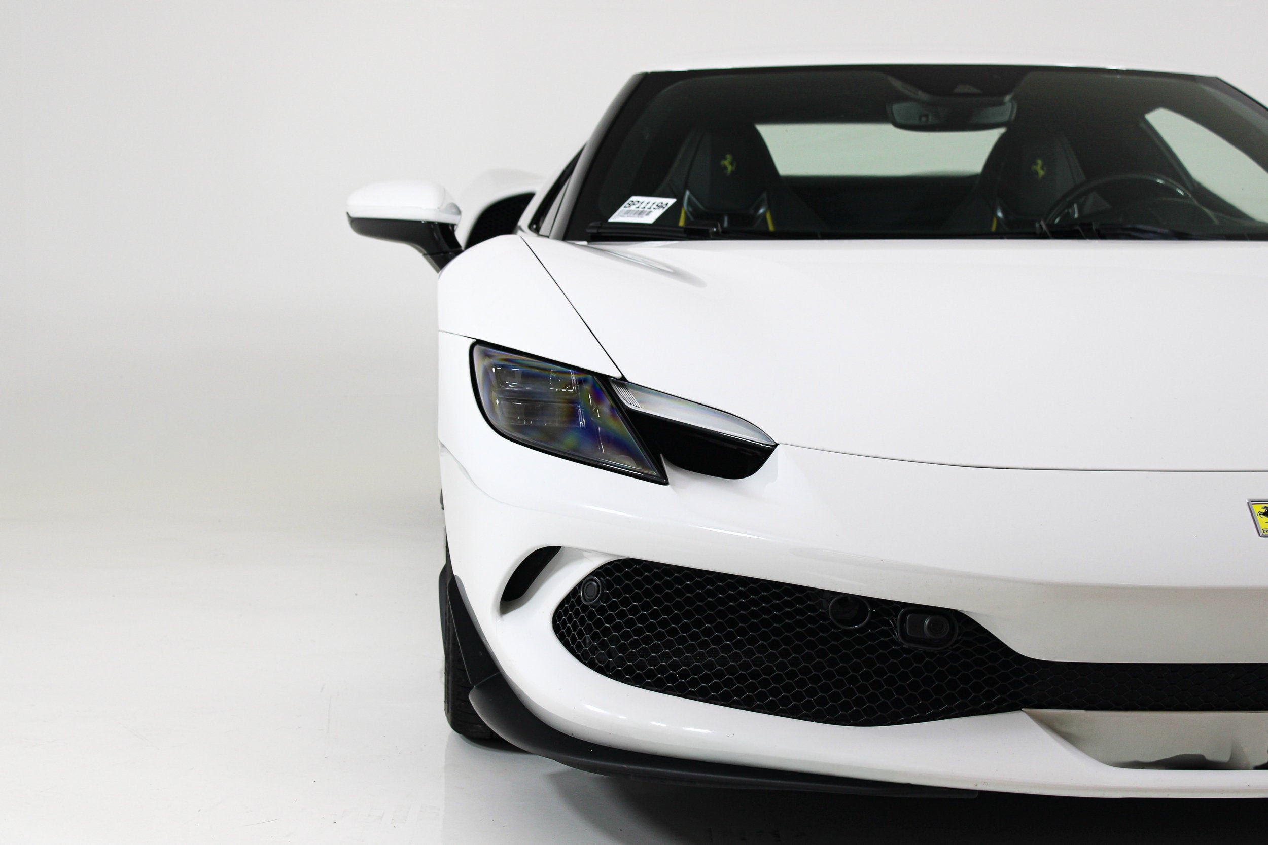 Used 2025 Bianco Cervino Ferrari  image 15