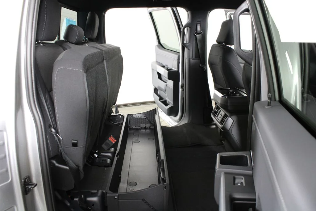New 2026 Silver Ford XLT image 13