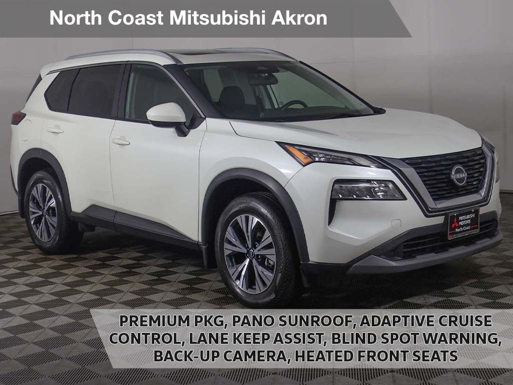 Used 2023 White Nissan SV image 1