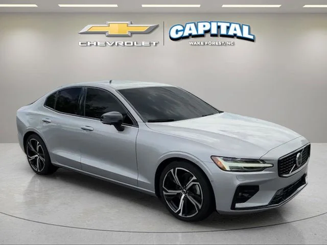 Used 2024 Silver Volvo Ultimate image 7