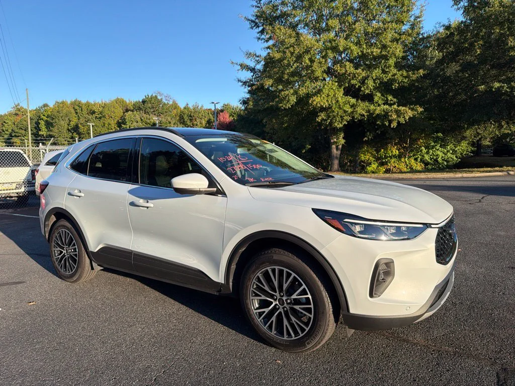 2025 Ford Escape Plug-In Hybrid BASE SUV Slide 2