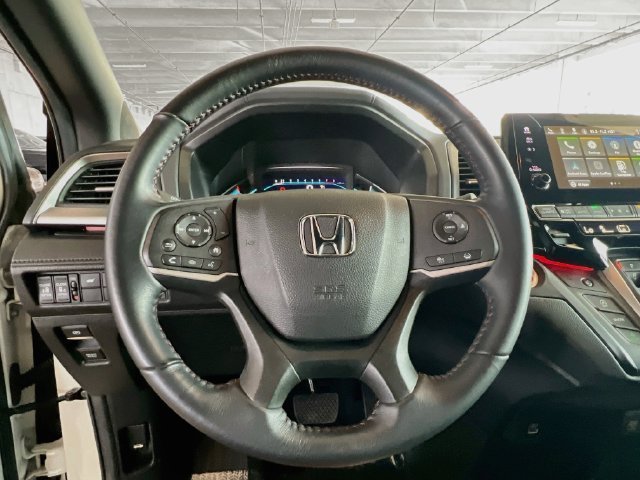 Used 2024  Honda Sport image 17