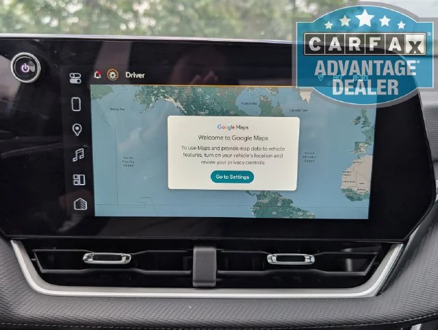 Used 2026 Summit White Chevrolet LT image 10
