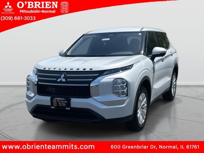 2026 Mitsubishi Outlander ES FWD's photo