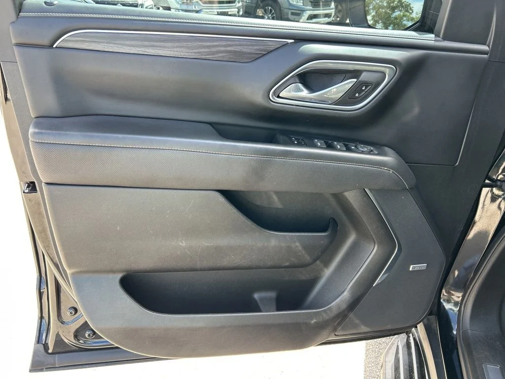 Used 2023 Onyx Black GMC SLT image 18