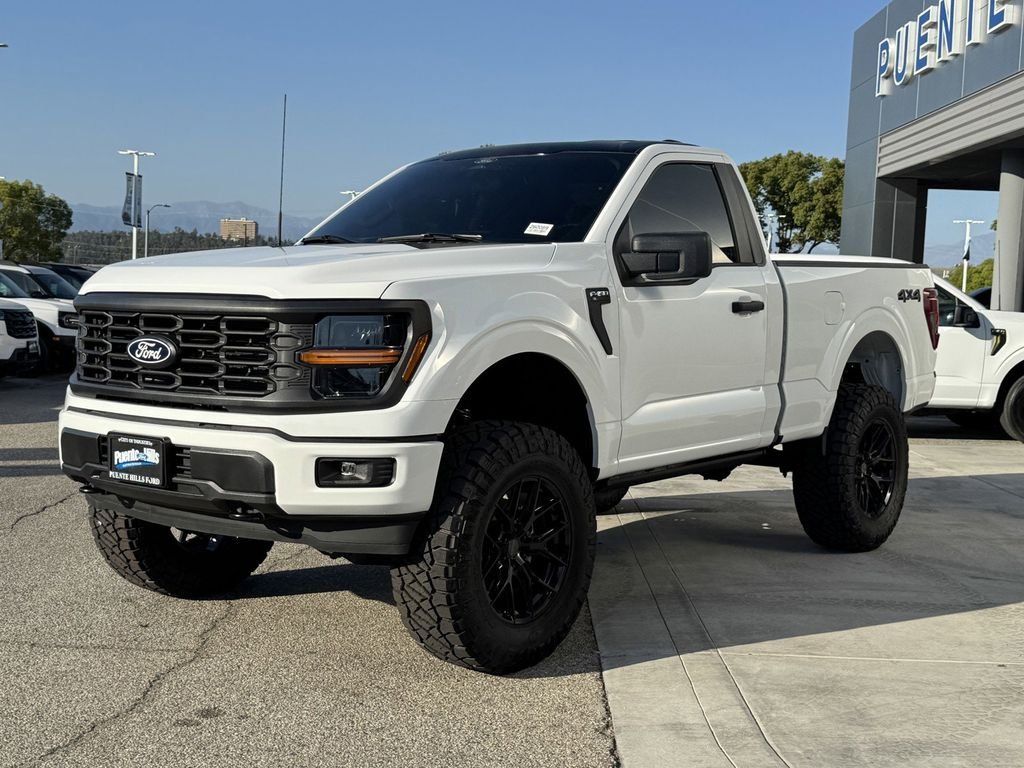 Used 2026 Oxford White Ford XL image 3