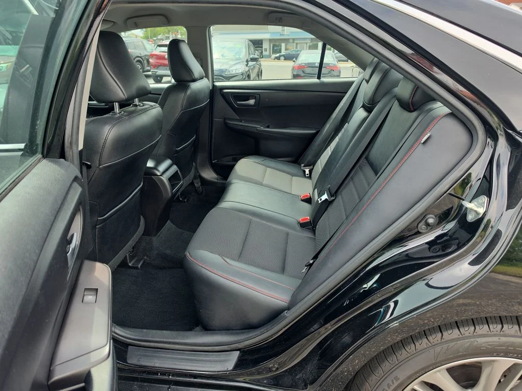 Used 2017 Black Toyota SE image 10