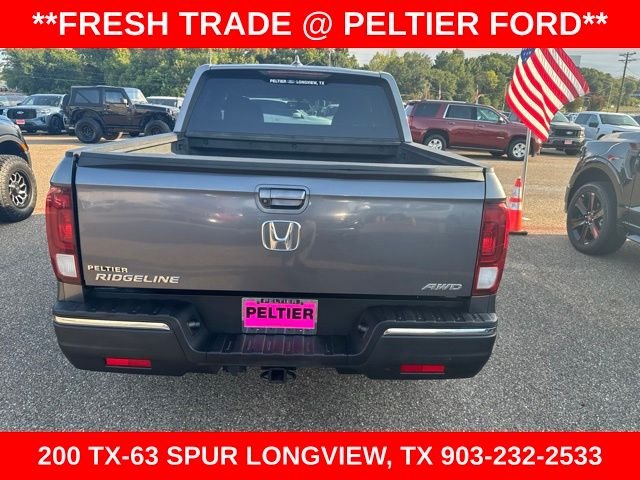 Used 2017 Gray Honda RTL-T image 9