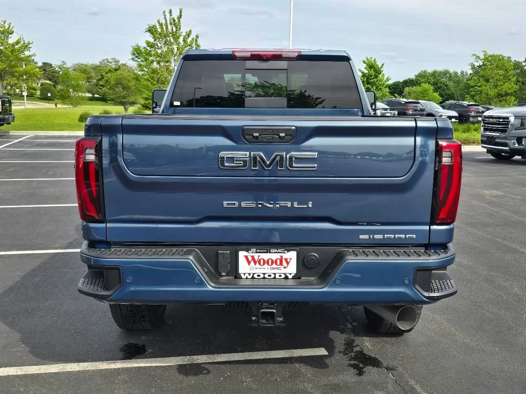 2026 GMC Sierra 2500HD Denali Ultimate - Photo 9