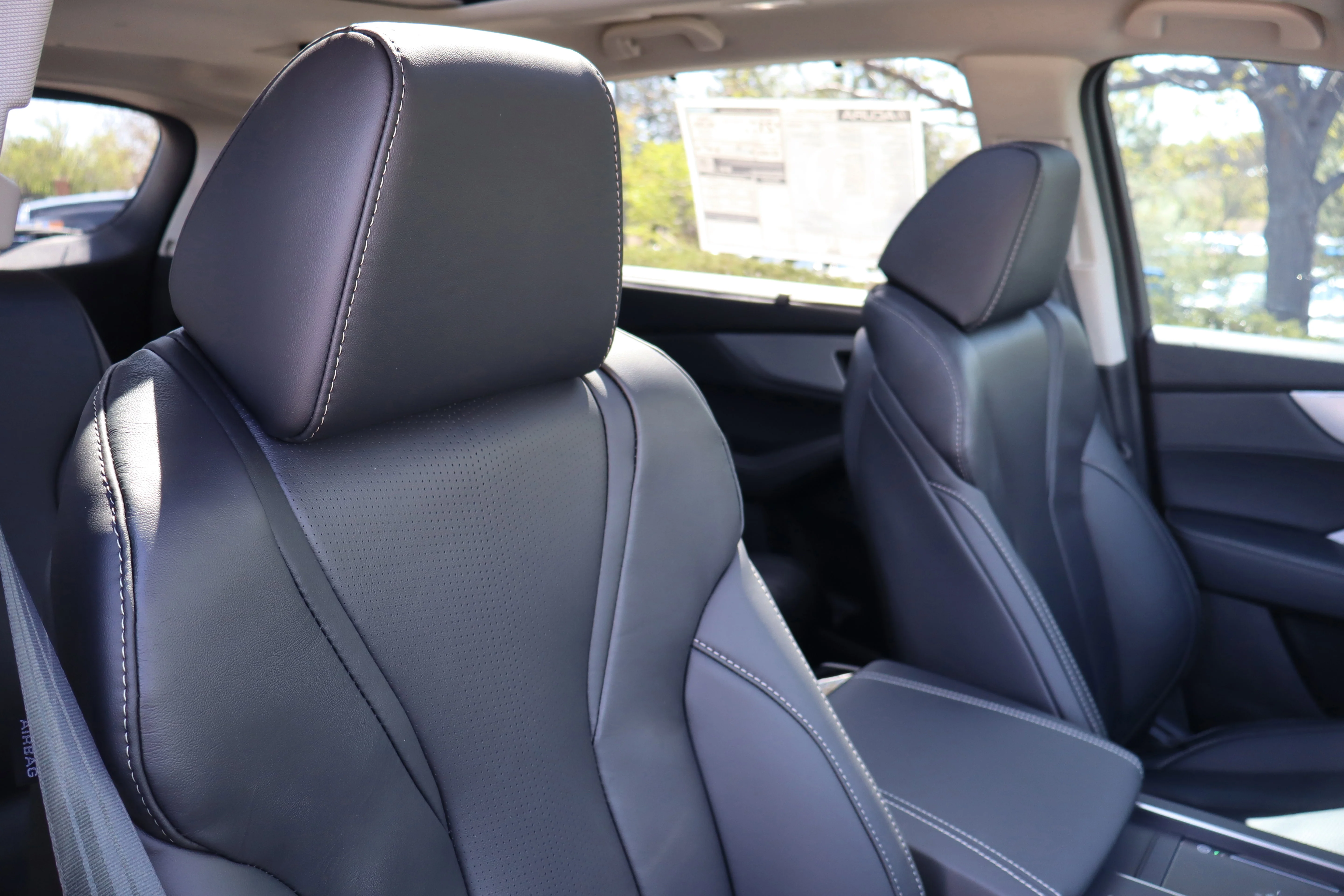 New 2026 Solar Silver Metallic Acura w/Technology Package image 33