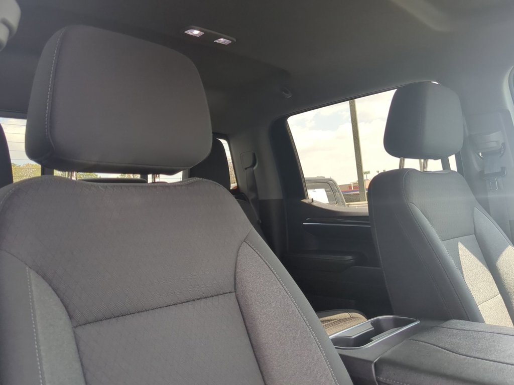 Used 2024 Black Chevrolet RST image 27