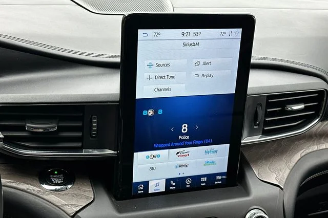 Used 2020 Gray Ford Platinum image 24