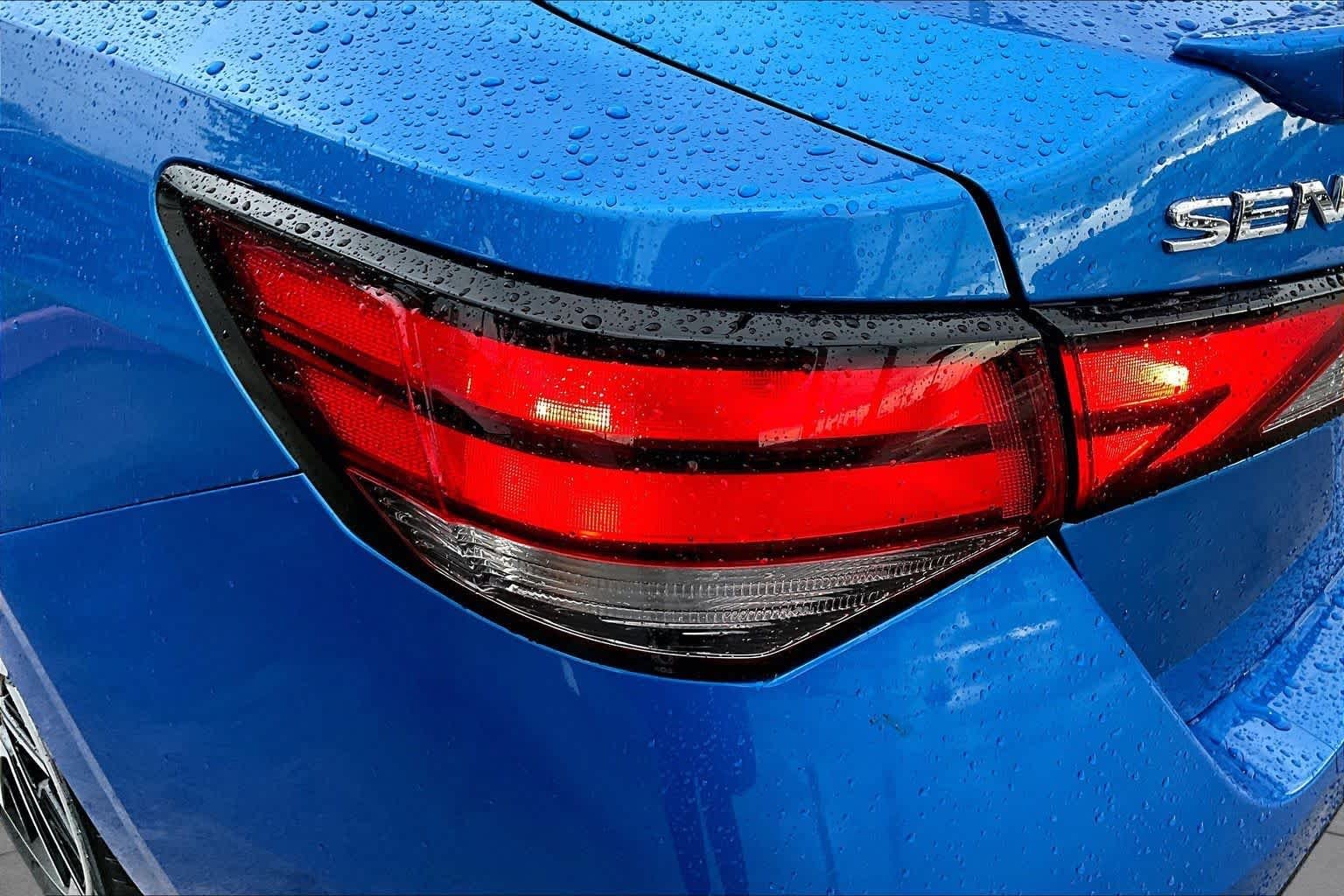 Used 2024 Electric Blue Metallic/Super Black Nissan SR image 29