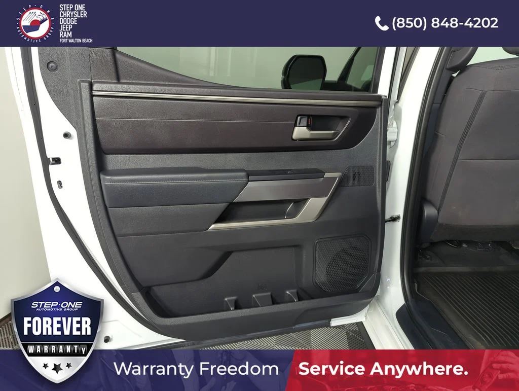Used 2025 White Toyota SR5 image 27