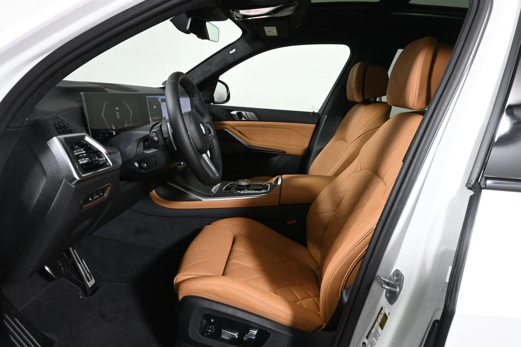 New 2027 White BMW xDrive40i image 3