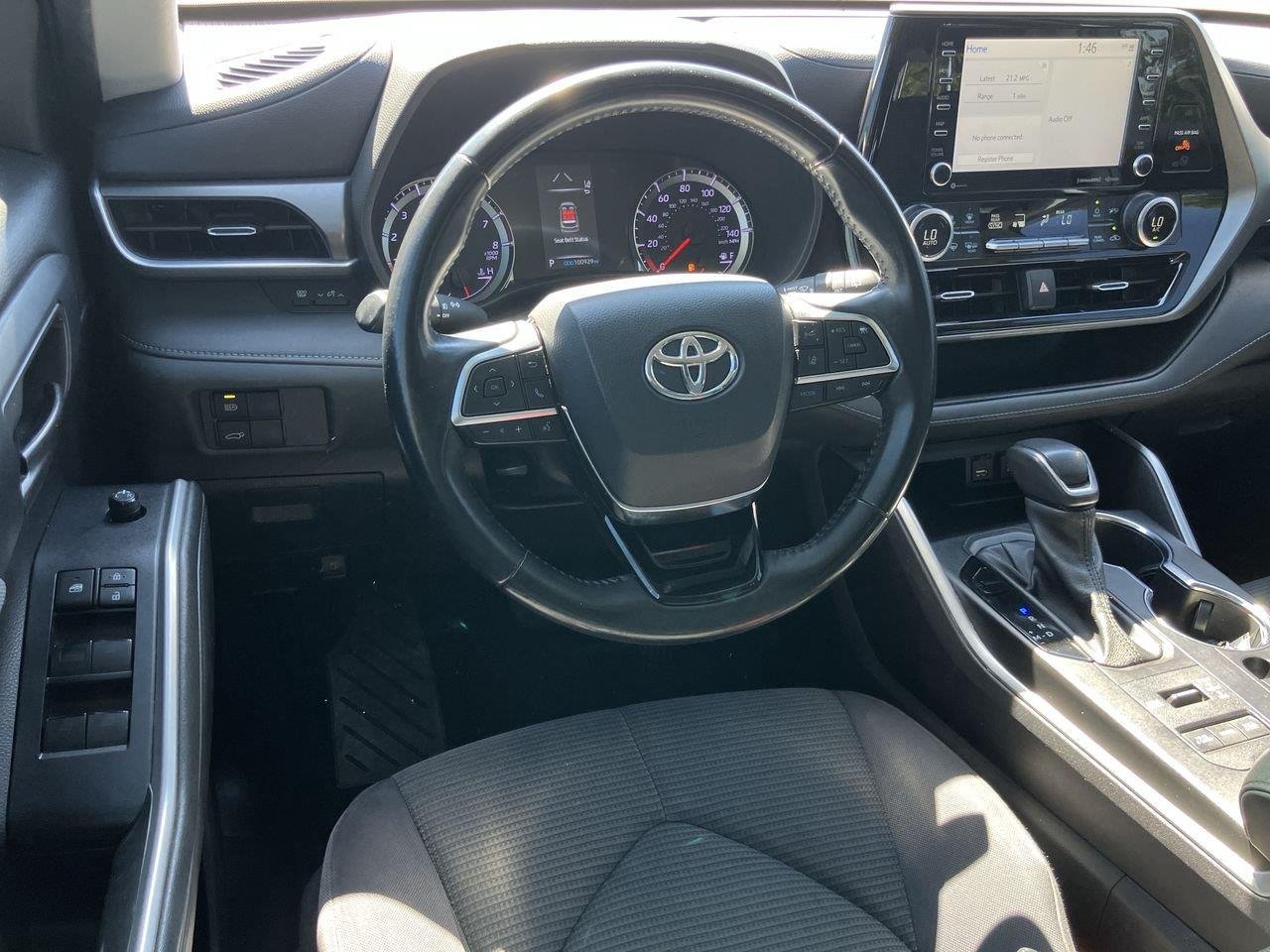Used 2021 Gray (Magnetic Gray Metallic) Toyota LE AWD image 14