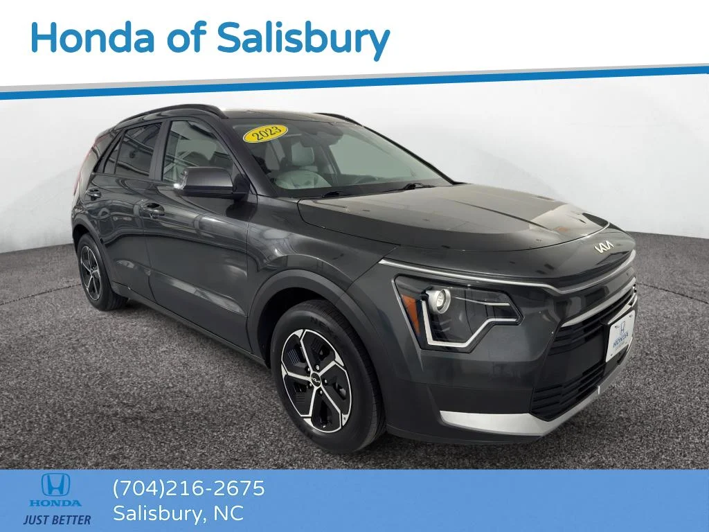 2023 Kia Niro EX HEV's photo