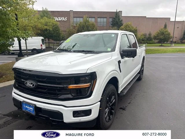 New 2026 Oxford White Ford XLT image 25