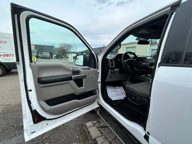 View 32
