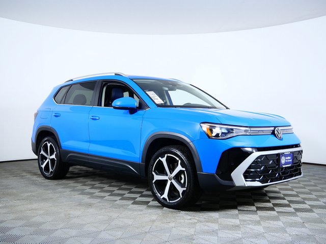 2025 Volkswagen Taos SEL